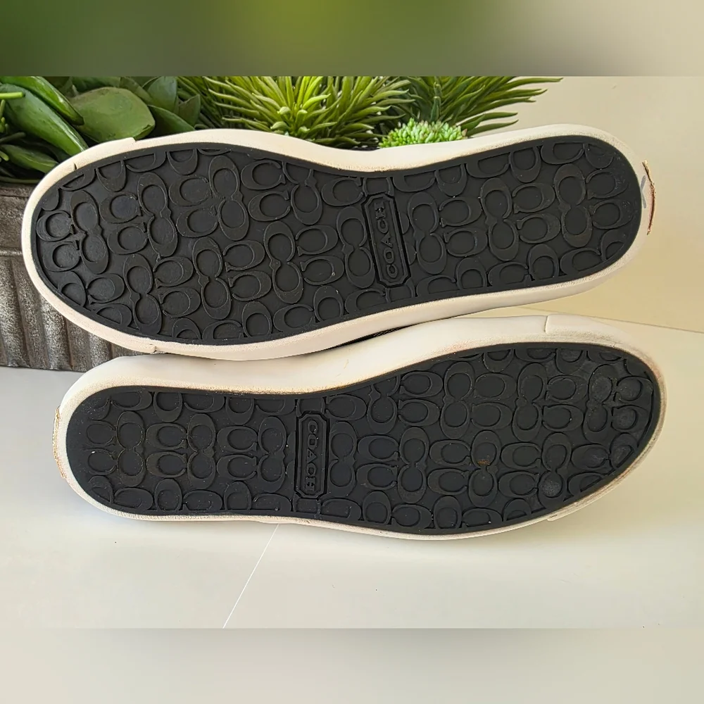 Coach Gibson Sneakers SZ 7B Signature Canvas Black White Lace Up Low Top Y2K - Picture 12 of 13